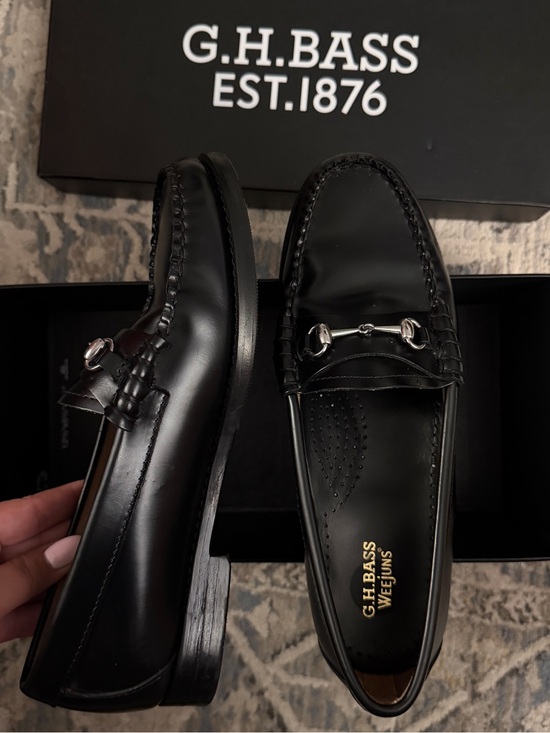 G.H. Bass & Co. Shoes - Black Leather Weejuns Bit Loafers - women brand new
